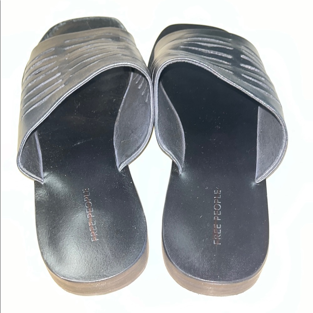 NIB Free People Black Slice Of Sun Sandals Women’s Size 7.5 - Picture 7 of 10